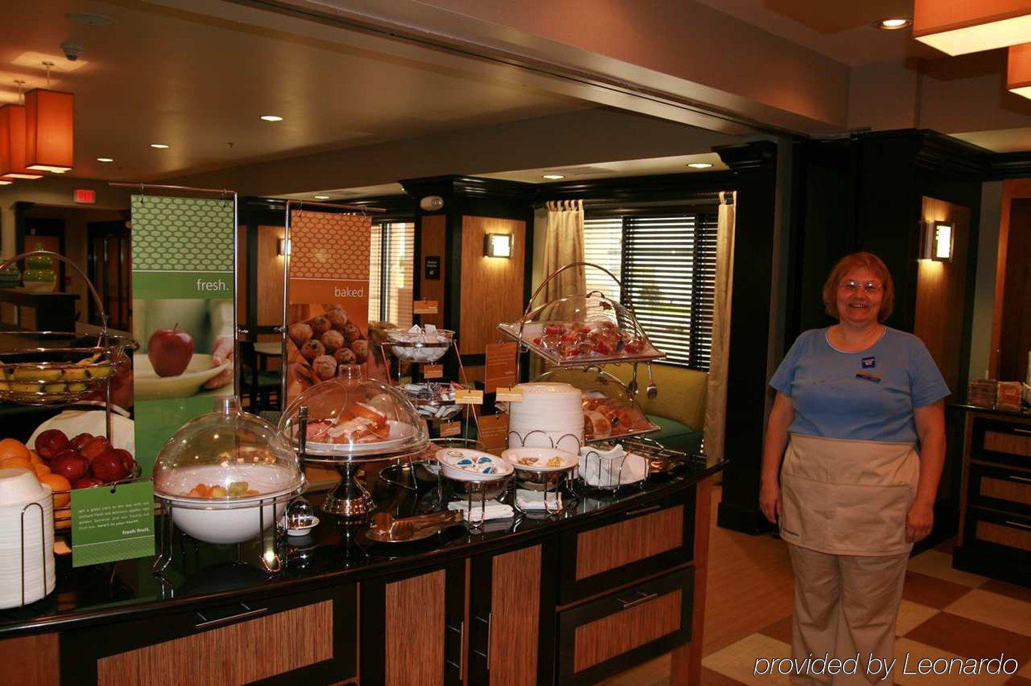 Hampton Inn Defiance Restoran foto